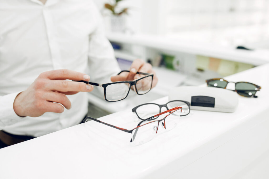 looking at different glasses