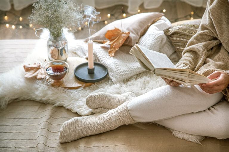 How to Create a Cozy Living Room